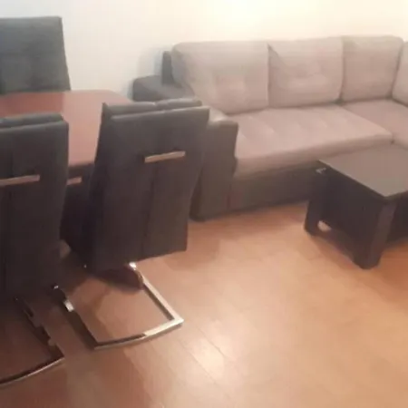 Apartment Franko - Uz Parking