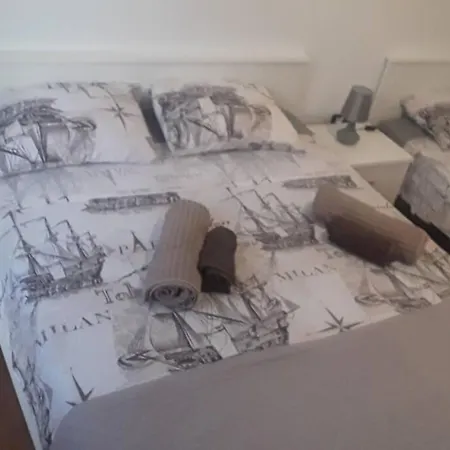 Franko - Uz Parking Apartment