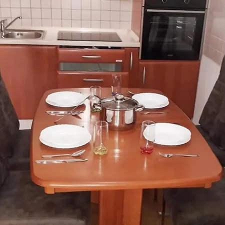 Appartamento Franko - Uz Parking *
